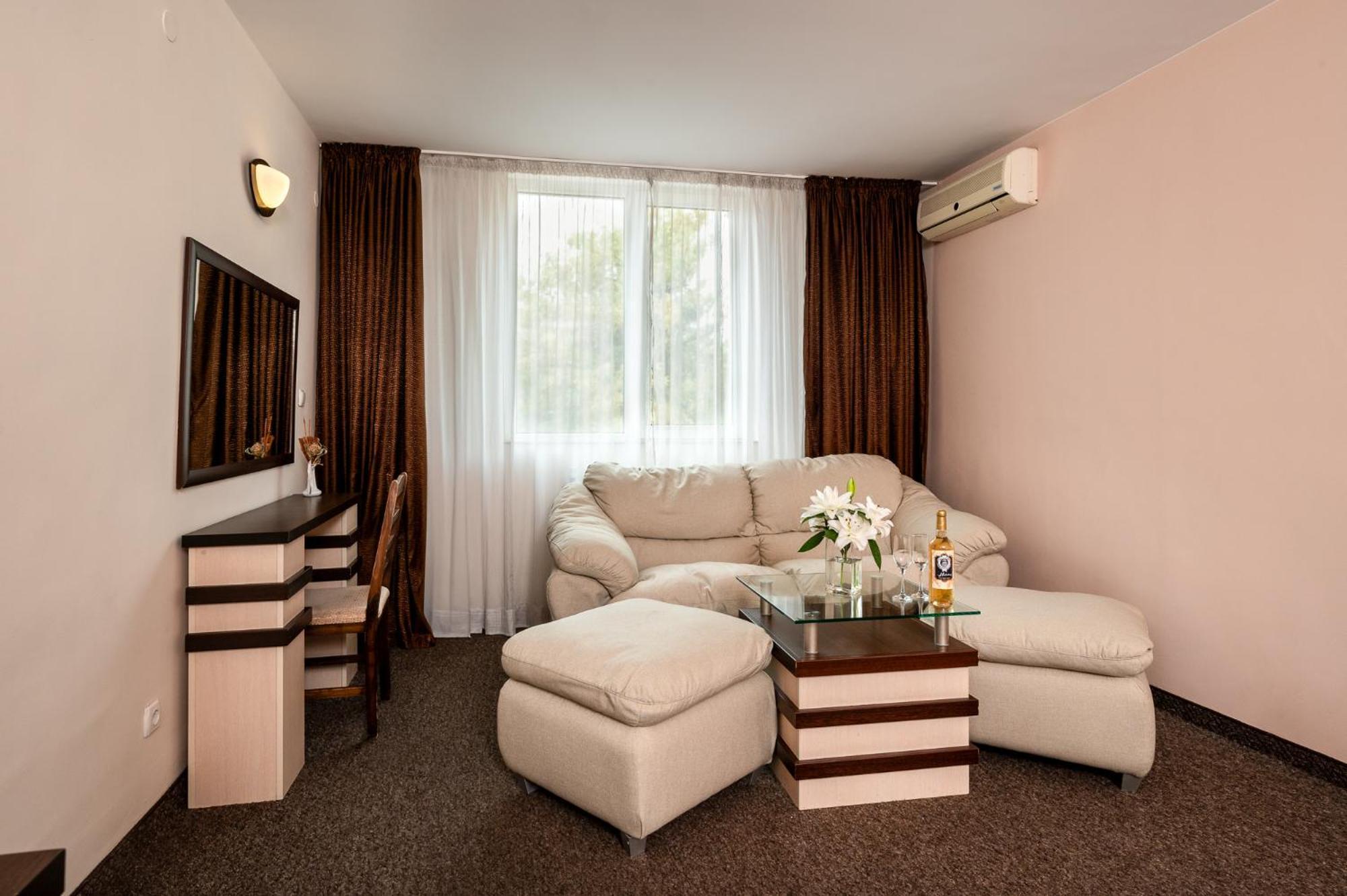 Spa Hotel Holiday Velingrad Luaran gambar