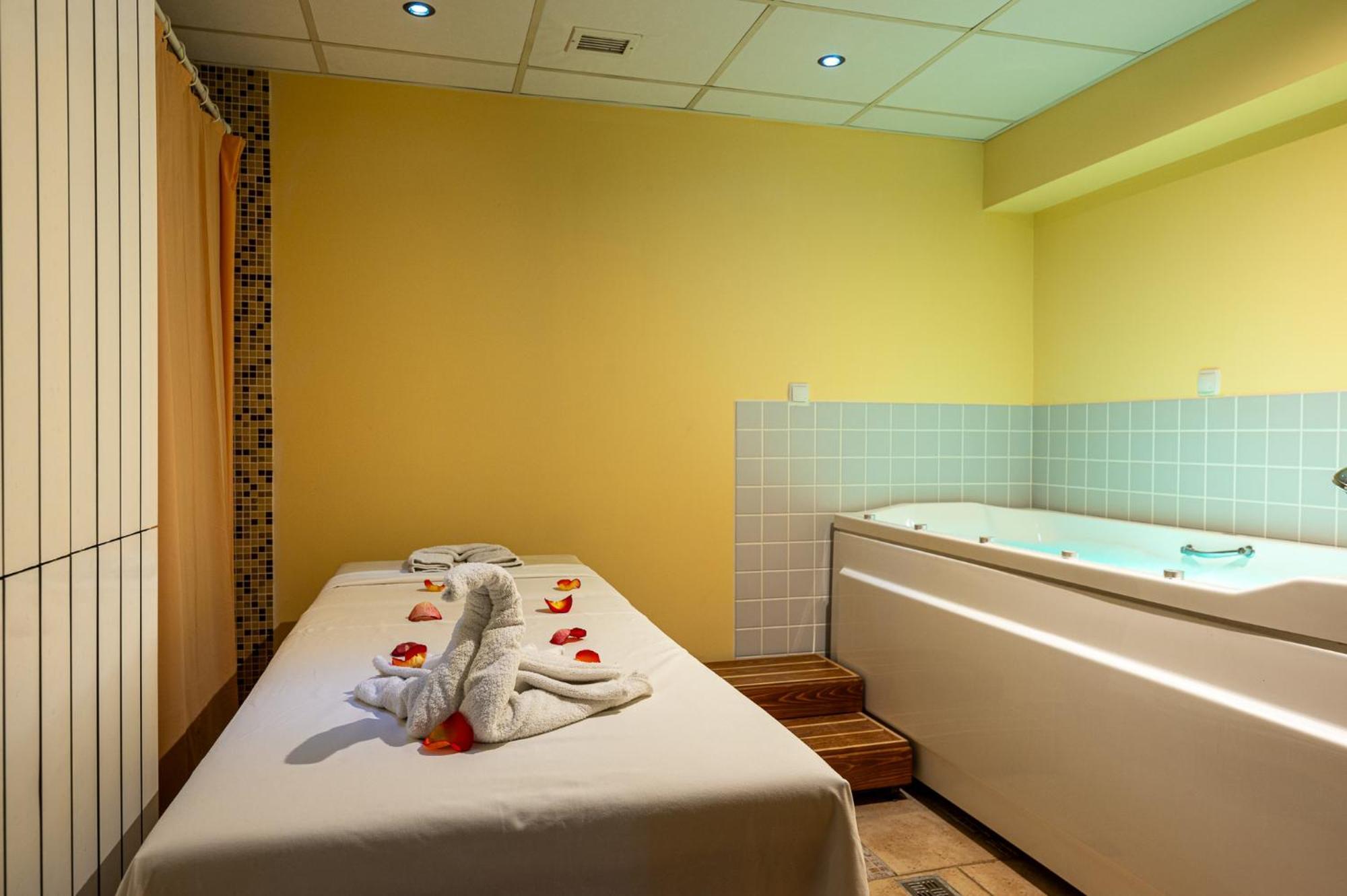 Spa Hotel Holiday Velingrad Luaran gambar