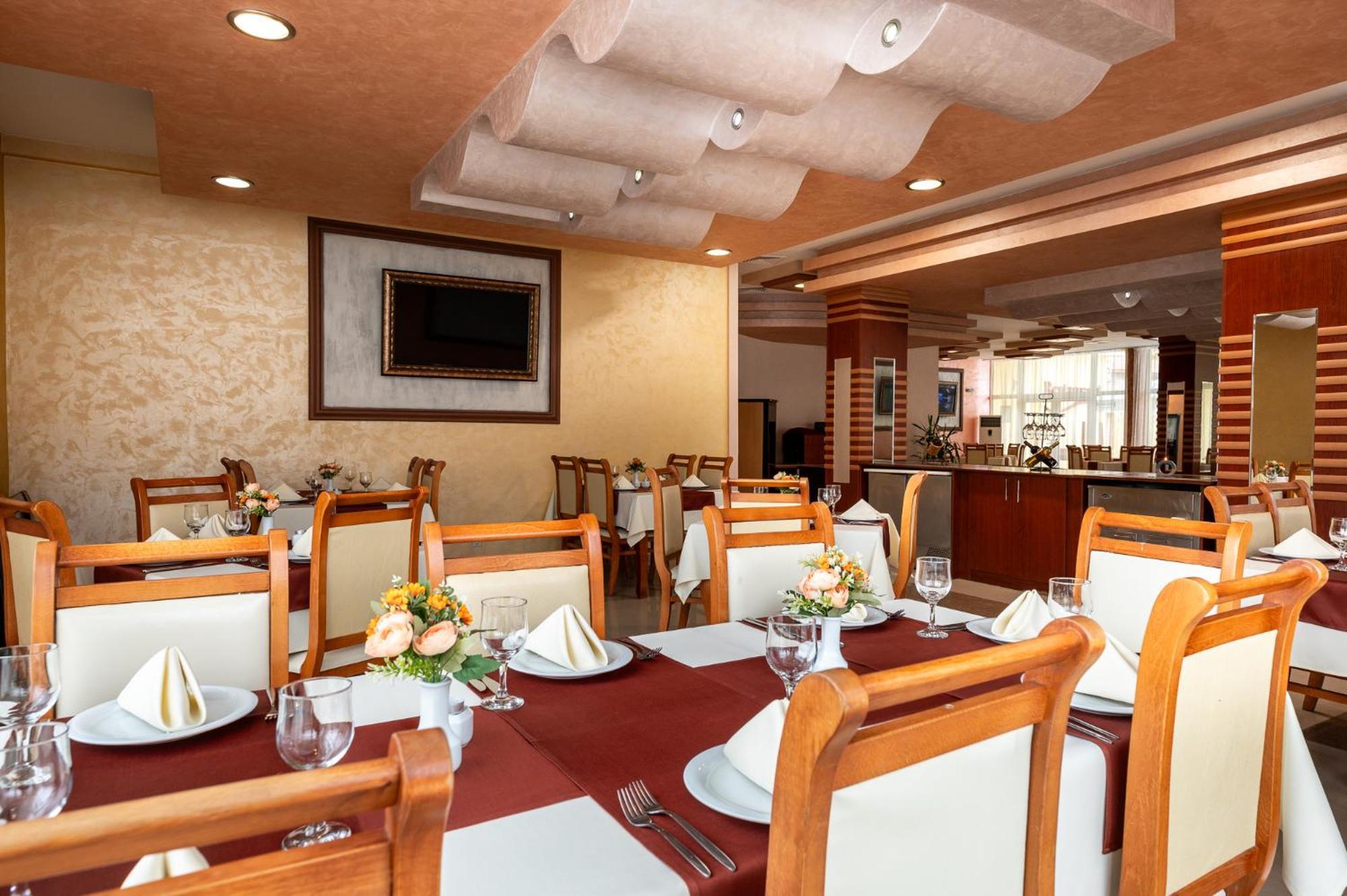 Spa Hotel Holiday Velingrad Luaran gambar