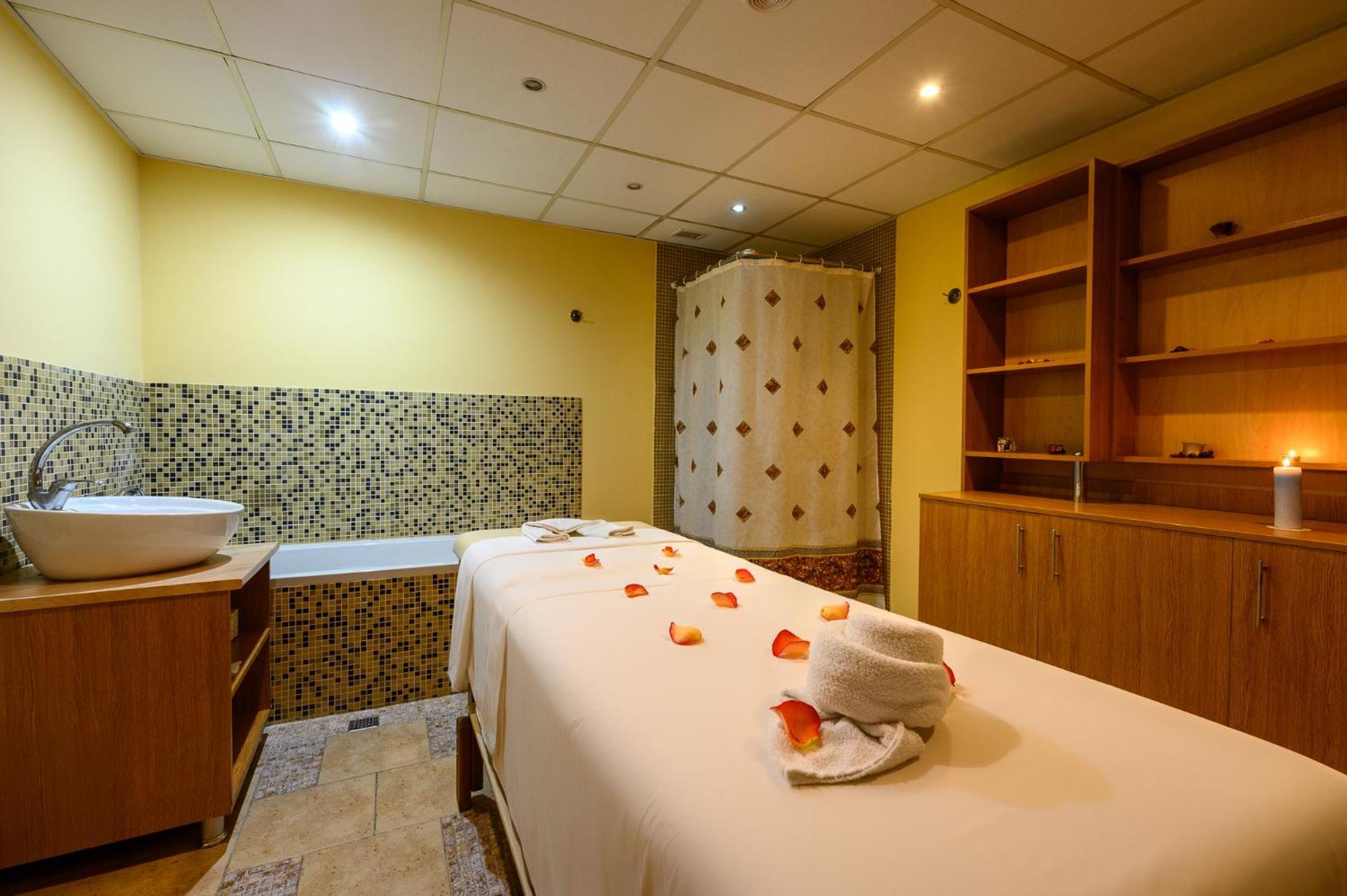 Spa Hotel Holiday Velingrad Luaran gambar